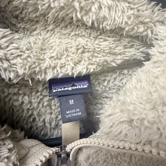 Patagonia Beige Fleece Jacket - Picture 3 of 4